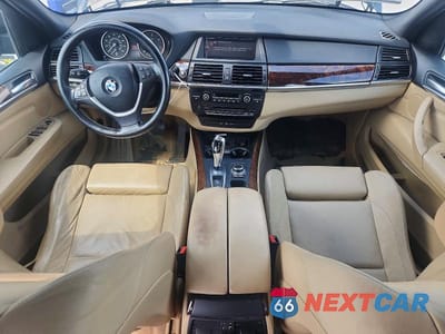 Zdjęcie 8 z 13 samochodu: 2011 BMW X5 XDRIVE35D VIN:5UXZW0C59BL370215 - miniatura