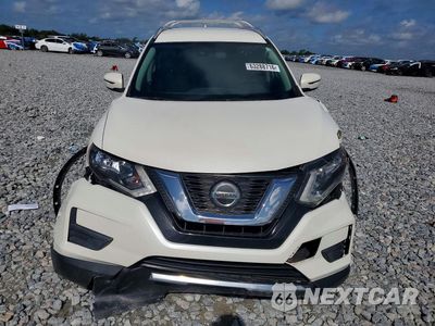 Piąte zdjęcie samochodu w środku: 2020 NISSAN ROGUE SV VIN:JN8AT2MT4LW013092 - miniatura