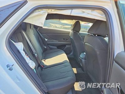 Zdjęcie 10 z 13 samochodu: 2026 HYUNDAI ELANTRA SEL SPORT VIN:KMHLM4DGXTU108392 - miniatura