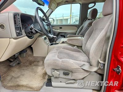 Zdjęcie 7 z 13 samochodu: 2001 CHEVROLET SUBURBAN K1500 VIN:3GNFK16T51G221898 - miniatura