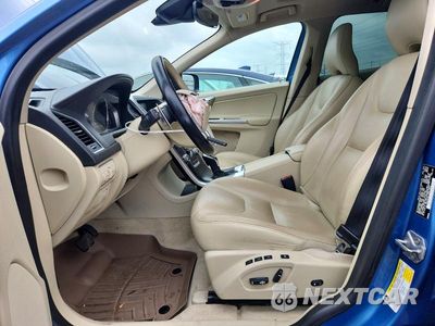 Zdjęcie 7 z 12 samochodu: 2015 VOLVO XC60 T6 PREMIER VIN:YV4902RKXF2663030 - miniatura