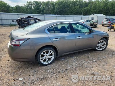 Trzecie zdjęcie samochodu z tyłu: 2014 NISSAN MAXIMA 3.5 S VIN:1N4AA5AP5EC480218 - miniatura