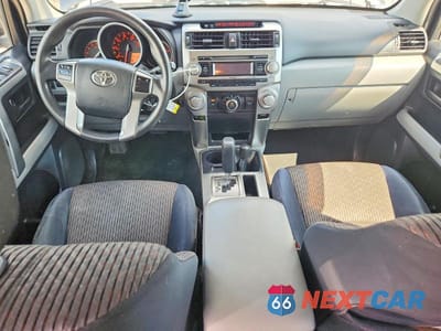 Zdjęcie 8 z 13 samochodu: 2012 TOYOTA 4RUNNER SR5 VIN:JTEBU5JR6C5081466 - miniatura