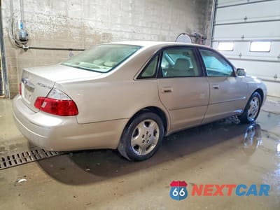 Trzecie zdjęcie samochodu z tyłu: 2004 TOYOTA AVALON XLS VIN:4T1BF28B34U374136 - miniatura