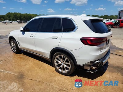 Drugie zdjęcie samochodu z przodu: 2022 BMW X5 XDRIVE40I VIN:5UXCR6C01N9M61713 - miniatura