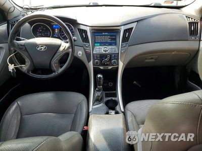 Zdjęcie 8 z 12 samochodu: 2013 HYUNDAI SONATA HYBRID VIN:KMHEC4A48DA082593 - miniatura