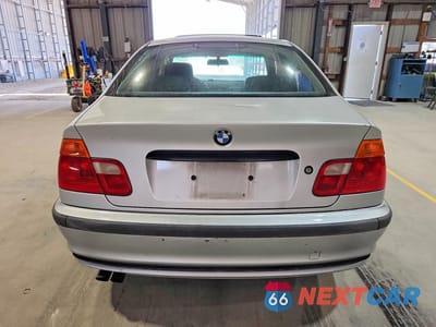 Zdjęcie 6 z 13 samochodu: 2001 BMW 325CI VIN:WBAAV33471FU79535 - miniatura