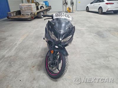 Drugie zdjęcie samochodu z przodu: 2018 KAWASAKI EX400 VIN:JKAEXKH11JDA12191 - miniatura