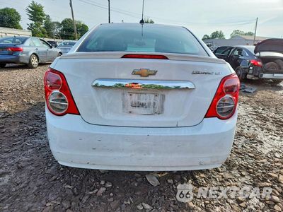 Zdjęcie 6 z 12 samochodu: 2015 CHEVROLET SONIC LT VIN:1G1JC5SG9F4115256 - miniatura