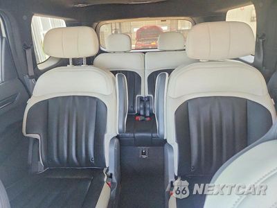 Zdjęcie 10 z 13 samochodu: 2025 KIA EV9 GT LINE VIN:KNDAEFS55S6054623 - miniatura