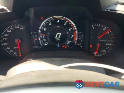 Zdjęcie 9 z 12 samochodu: 2014 CHEVROLET CORVETTE STINGRAY 3LT VIN:1G1YE2D77E5105807 - miniatura