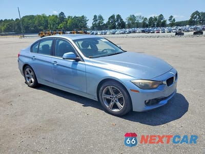 Czwarte zdjęcie samochodu z boku: 2013 BMW 328 I VIN:WBA3A5G55DNP23857 - miniatura
