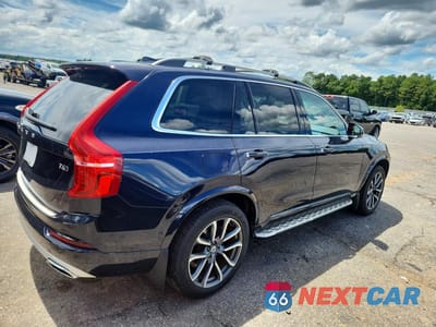 Trzecie zdjęcie samochodu z tyłu: 2016 VOLVO XC90 T6 VIN:YV4A22PK6G1093500 - miniatura