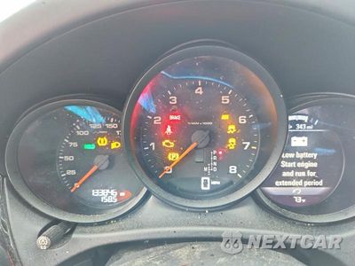 Zdjęcie 9 z 12 samochodu: 2017 PORSCHE MACAN VIN:WP1AA2A5XHLB81365 - miniatura