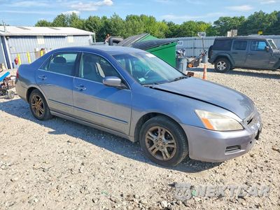 Czwarte zdjęcie samochodu z boku: 2007 HONDA ACCORD EX VIN:1HGCM56797A204725 - miniatura
