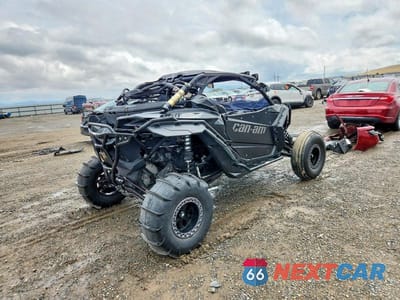 Czwarte zdjęcie samochodu z boku: 2018 CAN-AM MAVERICK X3 X RS TURBO R VIN:3JBVXAW45JK000252 - miniatura
