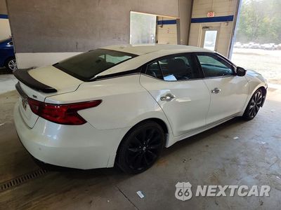 Trzecie zdjęcie samochodu z tyłu: 2017 NISSAN MAXIMA 3.5 SR VIN:1N4AA6AP3HC394514 - miniatura