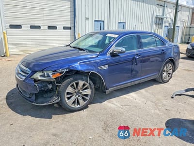 2011 FORD TAURUS LIMITED 1FAHP2FW3BG112300 - główne zdjęcie licytacji z USA - miniatura