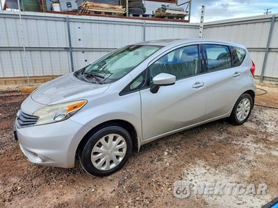2015 NISSAN VERSA NOTE SV 3N1CE2CP0FL433805 - główne zdjęcie licytacji z USA - miniatura