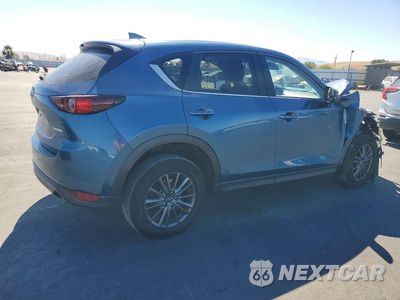Trzecie zdjęcie samochodu z tyłu: 2020 MAZDA CX-5 TOURING VIN:JM3KFACM6L1822741 - miniatura