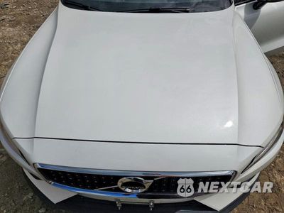 Zdjęcie 11 z 12 samochodu: 2020 VOLVO V60 CROSS COUNTRY T5 MOMENTUM VIN:YV4102WK9L1047273 - miniatura