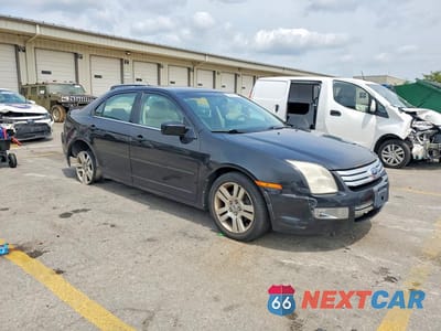 Czwarte zdjęcie samochodu z boku: 2009 FORD FUSION SEL VIN:3FAHP081X9R203900 - miniatura