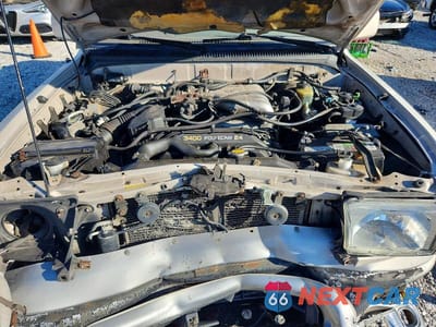 Zdjęcie 11 z 12 samochodu: 2000 TOYOTA 4RUNNER LIMITED VIN:JT3GN87R6Y0156188 - miniatura
