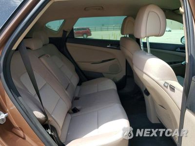 Zdjęcie 10 z 12 samochodu: 2017 HYUNDAI TUCSON SPORT VIN:KM8J33A27HU323040 - miniatura