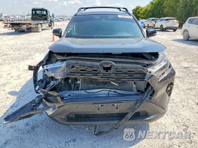 Piąte zdjęcie samochodu w środku: 2024 TOYOTA RAV4 XLE PREMIUM VIN:2T3C1RFV9RW327104 - miniatura