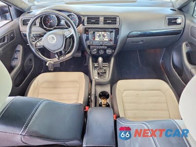 Zdjęcie 8 z 12 samochodu: 2015 VOLKSWAGEN JETTA SE VIN:3VWD17AJ1FM204890 - miniatura
