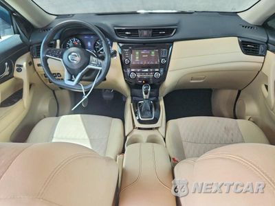 Zdjęcie 8 z 14 samochodu: 2018 NISSAN ROGUE SV VIN:5N1AT2MT4JC850723 - miniatura