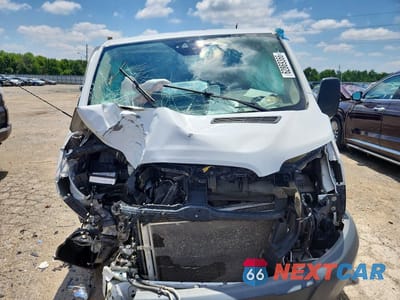 Piąte zdjęcie samochodu w środku: 2018 FORD TRANSIT T-250 VIN:1FTYR2ZMXJKA51411 - miniatura