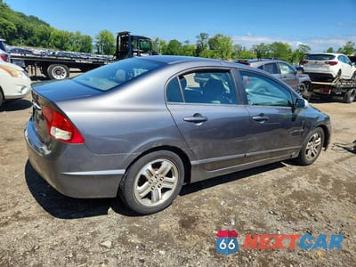 Trzecie zdjęcie samochodu z tyłu: 2010 HONDA CIVIC LX VIN:2HGFA1F58AH304515 - miniatura