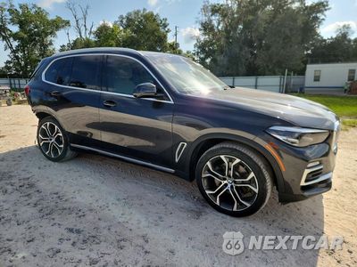 Czwarte zdjęcie samochodu z boku: 2020 BMW X5 SDRIVE 40I VIN:5UXCR4C00L9B31209 - miniatura