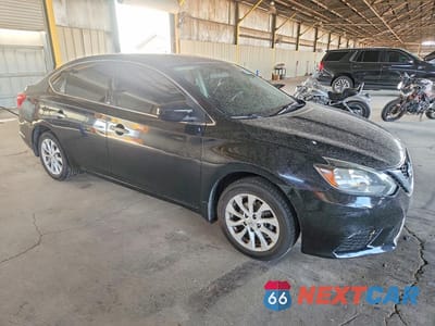 Czwarte zdjęcie samochodu z boku: 2018 NISSAN SENTRA SV VIN:3N1AB7AP5JY221560 - miniatura
