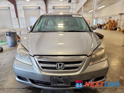 Piąte zdjęcie samochodu w środku: 2006 HONDA ODYSSEY EXL VIN:5FNRL38716B022018 - miniatura