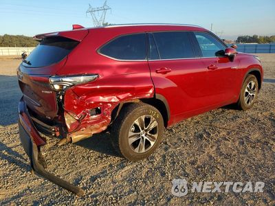 Trzecie zdjęcie samochodu z tyłu: 2021 TOYOTA HIGHLANDER HYBRID XLE VIN:5TDGBRCHXMS060739 - miniatura