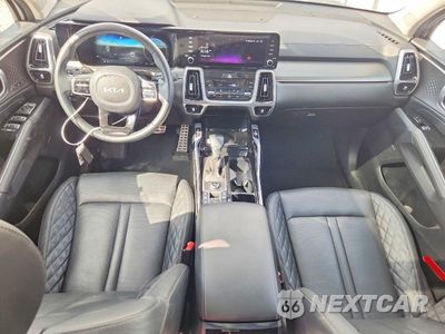 Zdjęcie 8 z 12 samochodu: 2023 KIA SORENTO SX PRESTIGE VIN:5XYRKDLFXPG226981 - miniatura