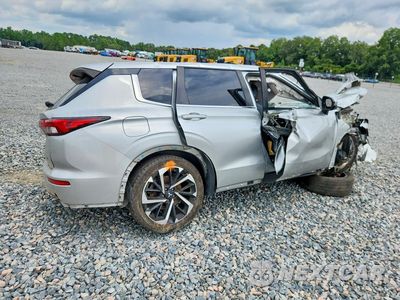 Trzecie zdjęcie samochodu z tyłu: 2024 MITSUBISHI OUTLANDER SE VIN:JA4J3VA80RZ016277 - miniatura