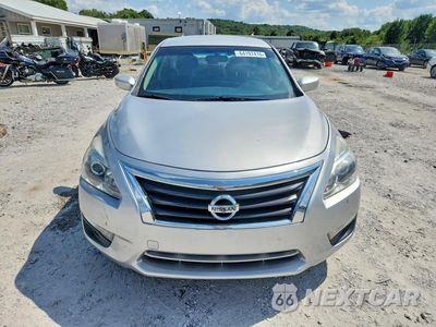 Piąte zdjęcie samochodu w środku: 2014 NISSAN ALTIMA 2.5 S VIN:1N4AL3APXEN365844 - miniatura