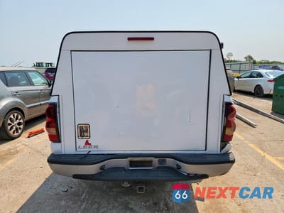 Zdjęcie 6 z 12 samochodu: 2004 GMC NEW SIERRA C1500 VIN:1GTEC14X14Z306362 - miniatura
