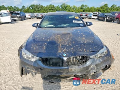 Piąte zdjęcie samochodu w środku: 2015 BMW M4 VIN:WBS3R9C53FK333426 - miniatura