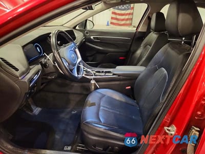 Zdjęcie 7 z 13 samochodu: 2021 HYUNDAI SONATA LIMITED VIN:5NPEH4J26MH104961 - miniatura