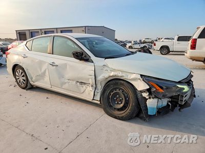Czwarte zdjęcie samochodu z boku: 2023 NISSAN ALTIMA S VIN:1N4BL4BV5PN398759 - miniatura