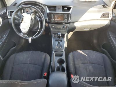Zdjęcie 8 z 13 samochodu: 2016 NISSAN SENTRA SV VIN:3N1AB7AP6GL647957 - miniatura
