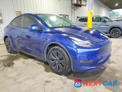 Czwarte zdjęcie samochodu z boku: 2021 TESLA MODEL Y VIN:5YJYGDEE2MF298956 - miniatura
