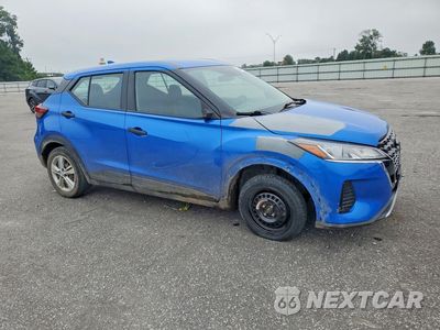 Czwarte zdjęcie samochodu z boku: 2022 NISSAN KICKS S VIN:3N1CP5BV0NL523823 - miniatura