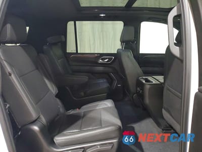 Zdjęcie 11 z 13 samochodu: 2023 CHEVROLET SUBURBAN K1500 Z71 VIN:1GNSKDKD5PR112106 - miniatura