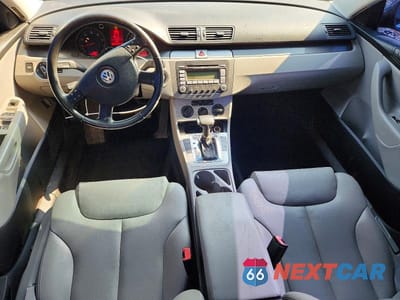 Zdjęcie 8 z 12 samochodu: 2007 VOLKSWAGEN PASSAT 2.0T VIN:WVWAK73C57P157702 - miniatura