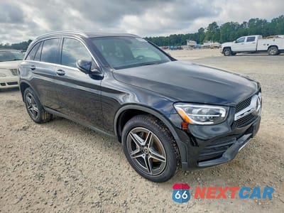 Czwarte zdjęcie samochodu z boku: 2021 MERCEDES-BENZ GLC 300 4MATIC VIN:W1N0G8EB7MV293854 - miniatura